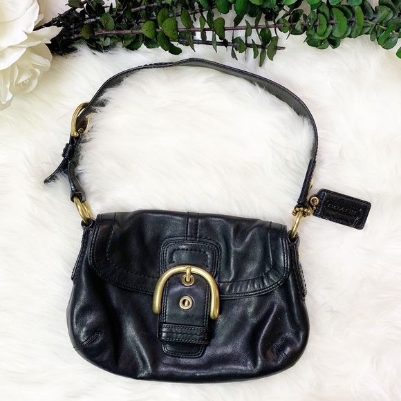 Coach Handbags - Coach Vintage Soho Front Flap Leather Handbag